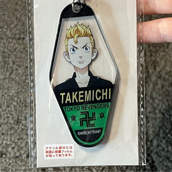Tokyo Revengers Takemichi Hanagaki Acrylic Keychain Japan Exclusive Official - Picture 5 of 9